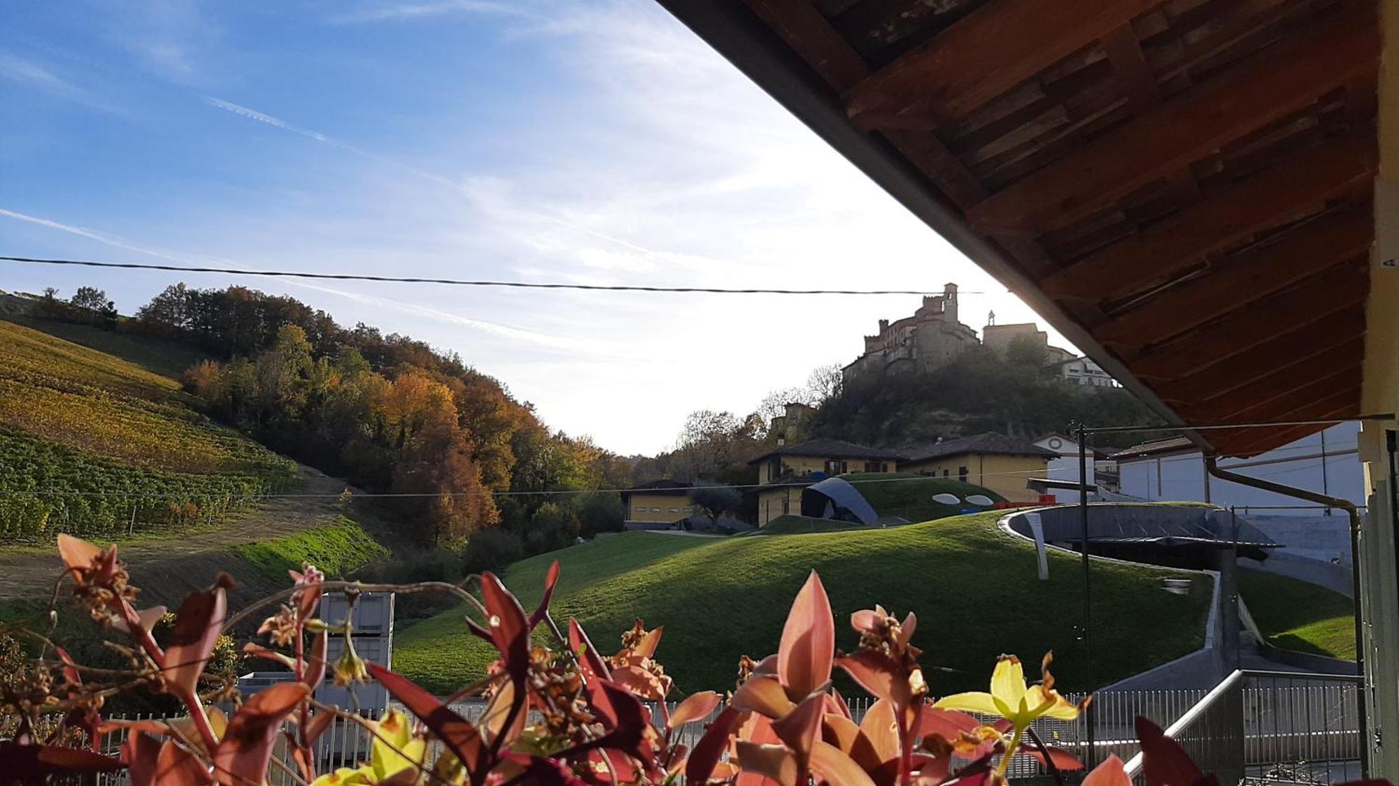 Ciabot Delle Aie - Barolo Apartment Bagian luar foto